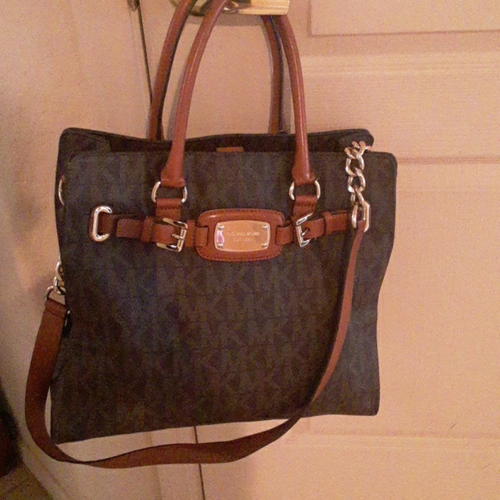 MK Brown leather purse